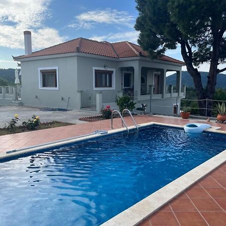 Villa Ouranos In Pefkias Скопелос Экстерьер фото