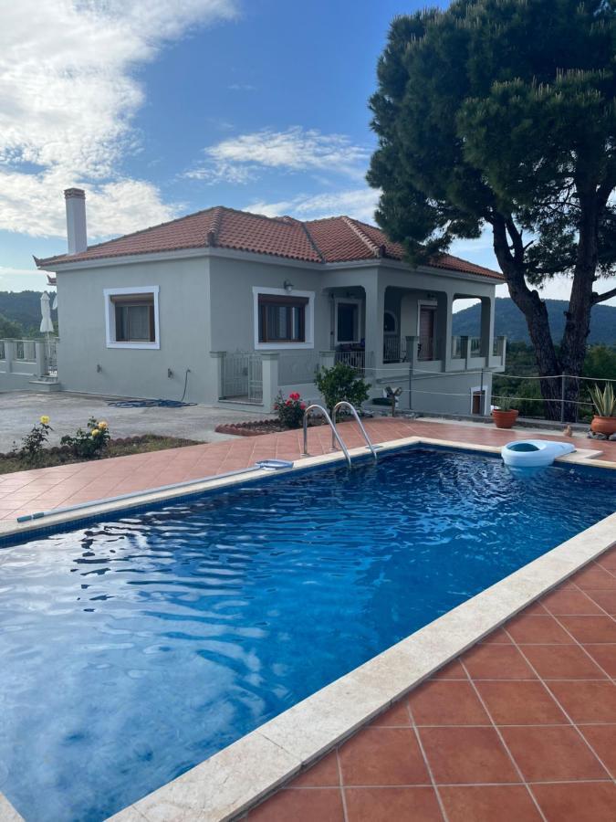 Villa Ouranos In Pefkias Скопелос Экстерьер фото